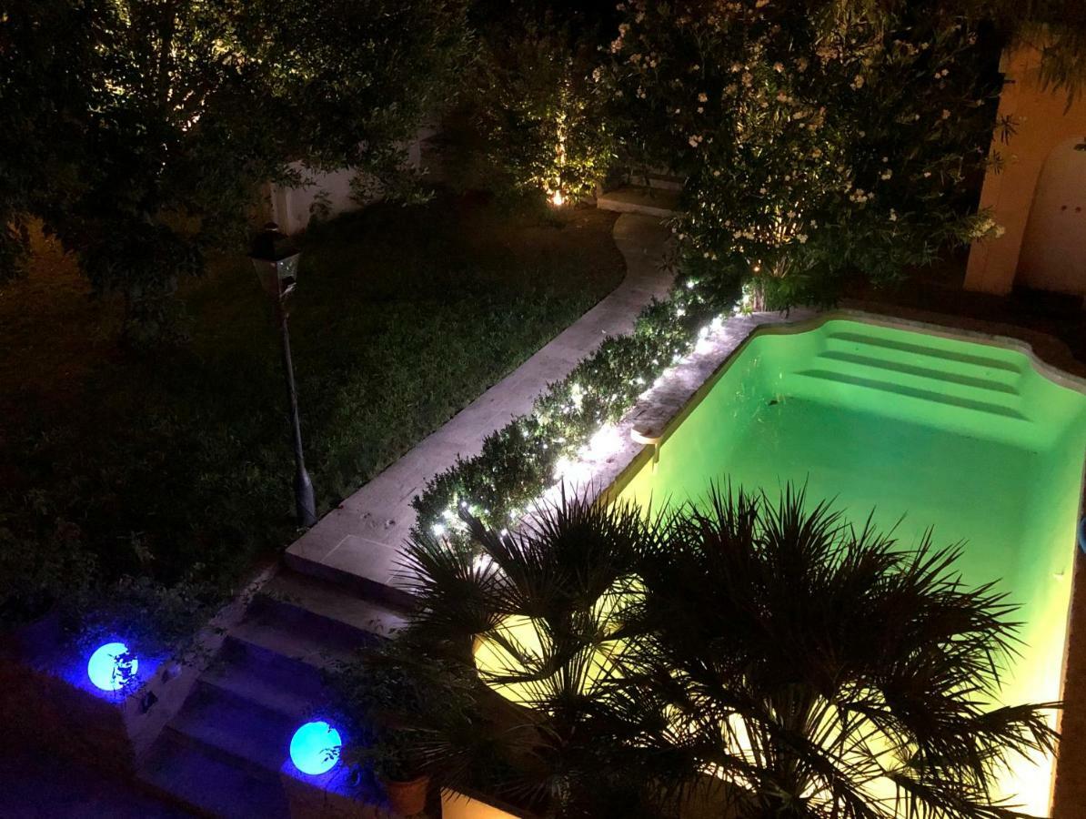 אפט Maison Luberon מראה חיצוני תמונה