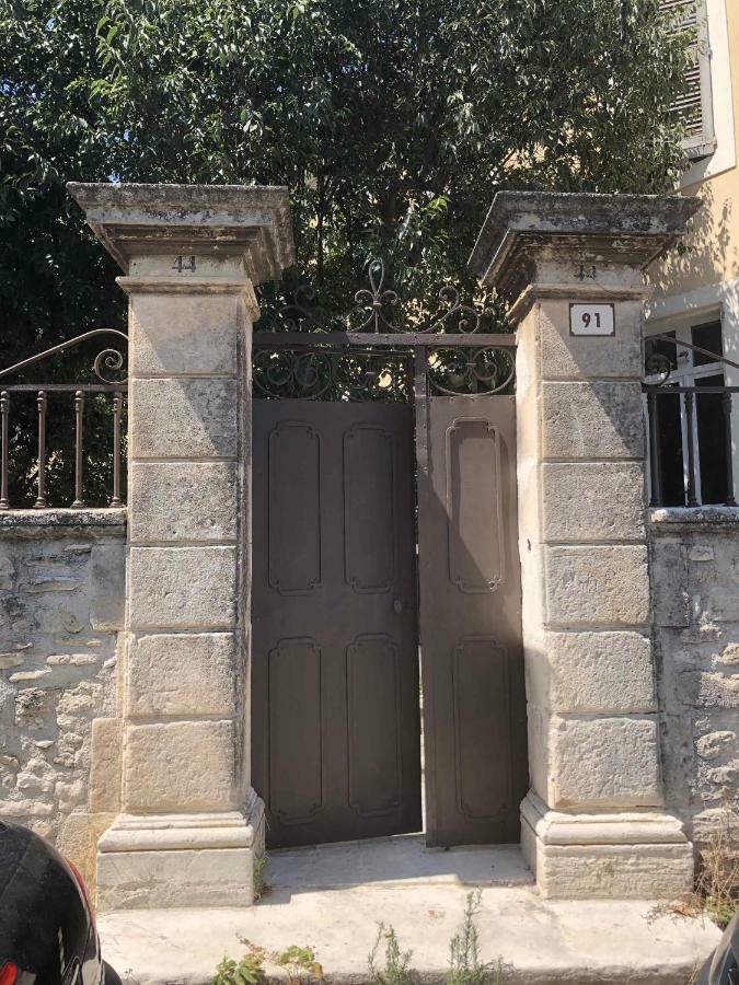 אפט Maison Luberon מראה חיצוני תמונה